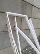 Zárubňa s betónovou výplňou